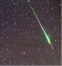 Heldere meteoren, ook bekend als vuurbollen